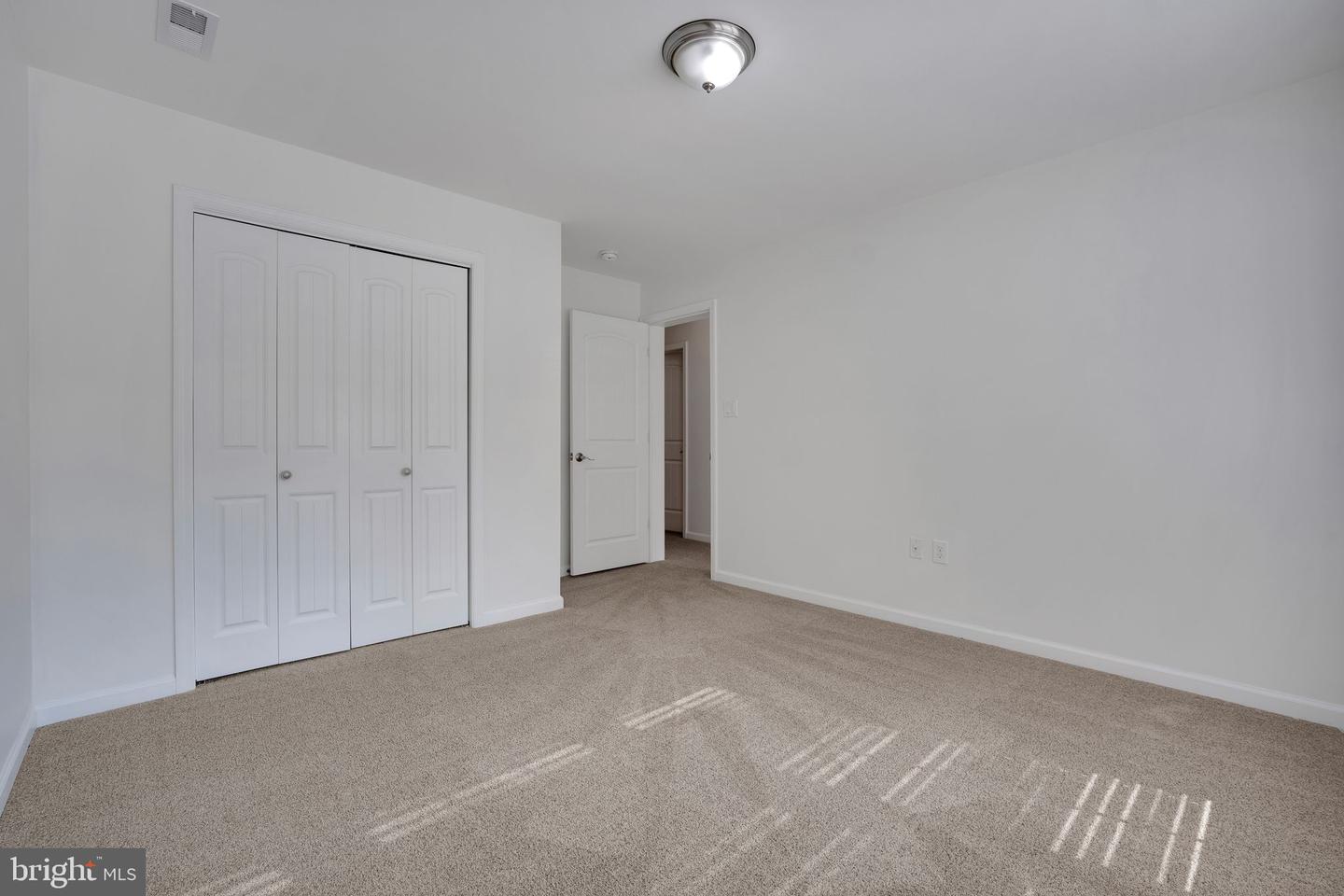 2862 ROSEMARY LN, FALLS CHURCH, Virginia 22042, 4 Bedrooms Bedrooms, ,3 BathroomsBathrooms,Residential,For sale,2862 ROSEMARY LN,VAFX2246100 MLS # VAFX2246100