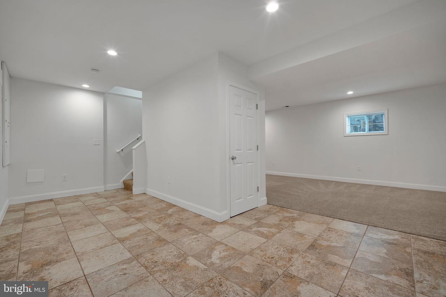 2862 ROSEMARY LN, FALLS CHURCH, Virginia 22042, 4 Bedrooms Bedrooms, ,3 BathroomsBathrooms,Residential,For sale,2862 ROSEMARY LN,VAFX2246100 MLS # VAFX2246100