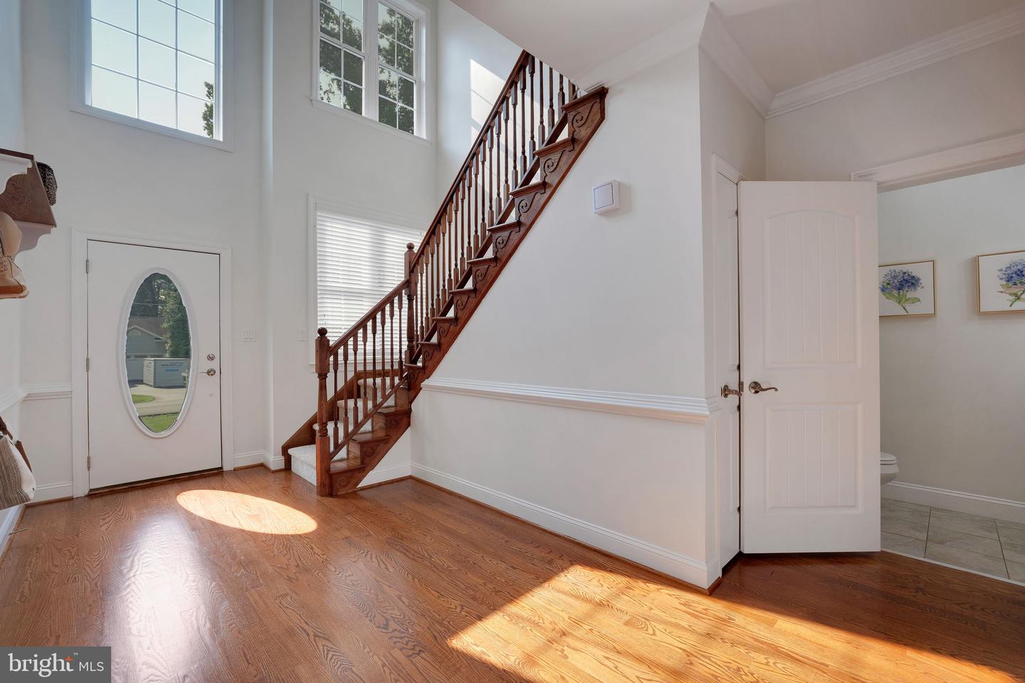 2862 ROSEMARY LN, FALLS CHURCH, Virginia 22042, 4 Bedrooms Bedrooms, ,3 BathroomsBathrooms,Residential,For sale,2862 ROSEMARY LN,VAFX2246100 MLS # VAFX2246100