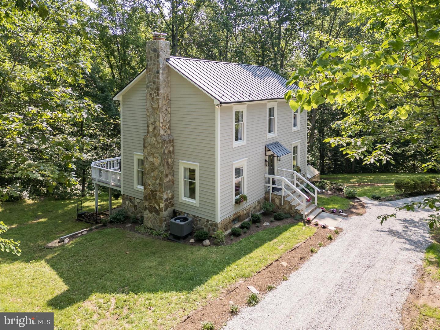 20808 WILD GOOSE LN, LEESBURG, Virginia 20175, 4 Bedrooms Bedrooms, ,3 BathroomsBathrooms,Residential,For sale,20808 WILD GOOSE LN,VALO2098990 MLS # VALO2098990