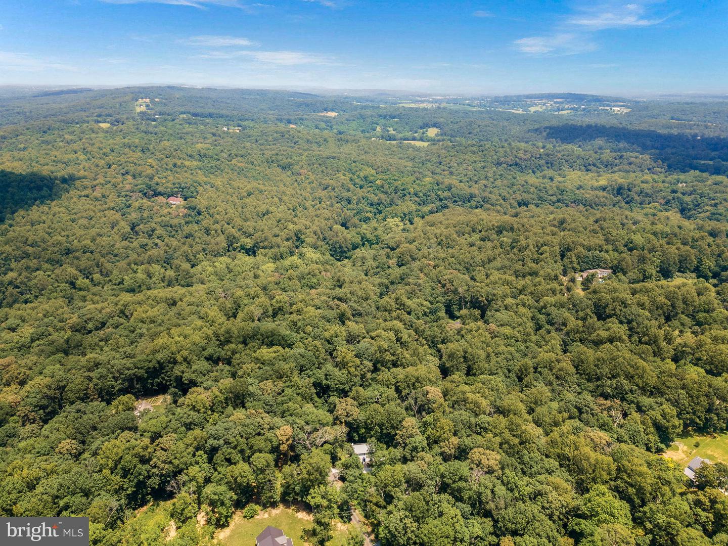 20808 WILD GOOSE LN, LEESBURG, Virginia 20175, 4 Bedrooms Bedrooms, ,3 BathroomsBathrooms,Residential,For sale,20808 WILD GOOSE LN,VALO2098990 MLS # VALO2098990