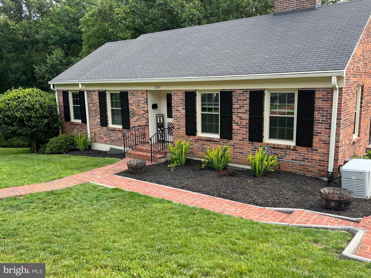 2227 RIDGEWOOD DRIVE, LYNCHBURG, Virginia 24503, 5 Bedrooms Bedrooms, ,2 BathroomsBathrooms,Residential,For sale,2227 RIDGEWOOD DRIVE,VALY2000038 MLS # VALY2000038