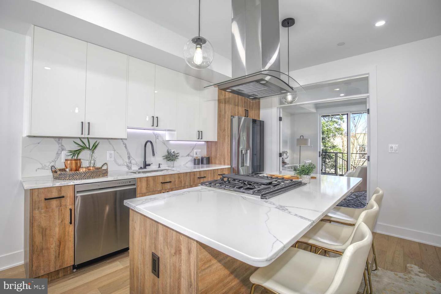 5403 5TH ST NW #2, WASHINGTON, District Of Columbia 20011, 3 Bedrooms Bedrooms, ,3 BathroomsBathrooms,Residential,For sale,5403 5TH ST NW #2,DCDC2204332 MLS # DCDC2204332