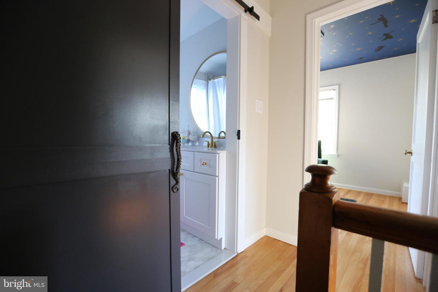 2707 FAIRHAVEN AVE, ALEXANDRIA, Virginia 22303, 2 Bedrooms Bedrooms, ,2 BathroomsBathrooms,Residential,For sale,2707 FAIRHAVEN AVE,VAFX2246002 MLS # VAFX2246002