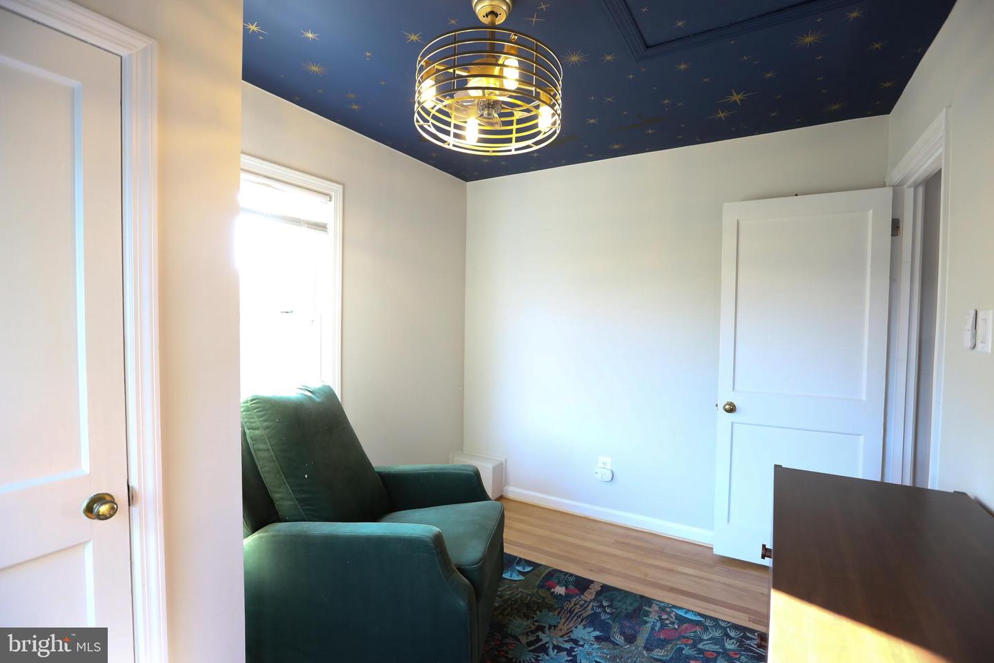 2707 FAIRHAVEN AVE, ALEXANDRIA, Virginia 22303, 2 Bedrooms Bedrooms, ,2 BathroomsBathrooms,Residential,For sale,2707 FAIRHAVEN AVE,VAFX2246002 MLS # VAFX2246002