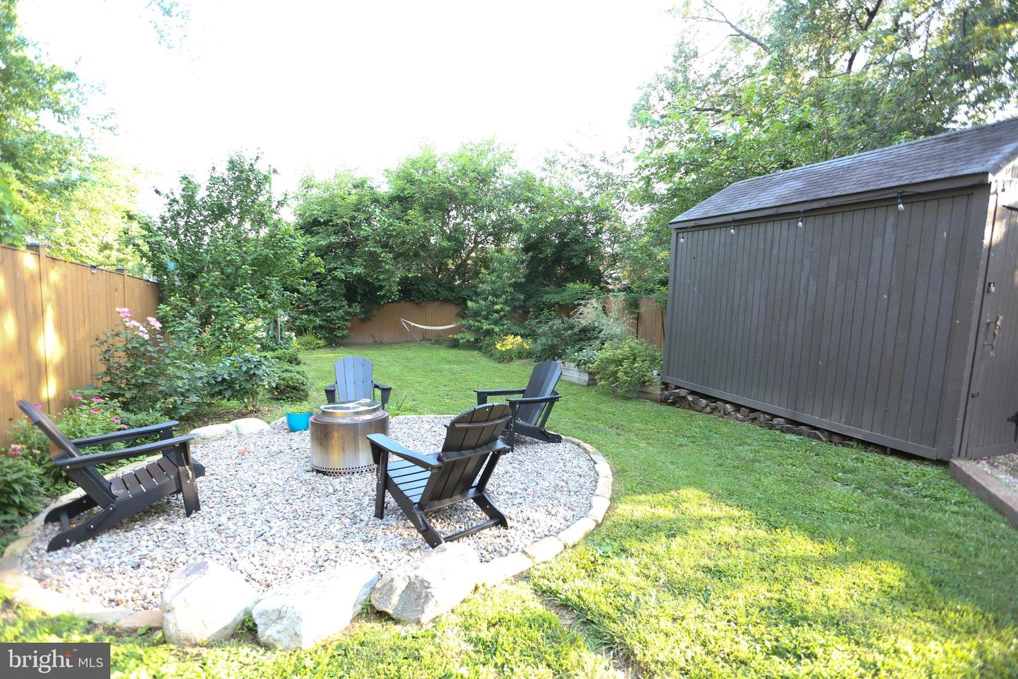 2707 FAIRHAVEN AVE, ALEXANDRIA, Virginia 22303, 2 Bedrooms Bedrooms, ,2 BathroomsBathrooms,Residential,For sale,2707 FAIRHAVEN AVE,VAFX2246002 MLS # VAFX2246002