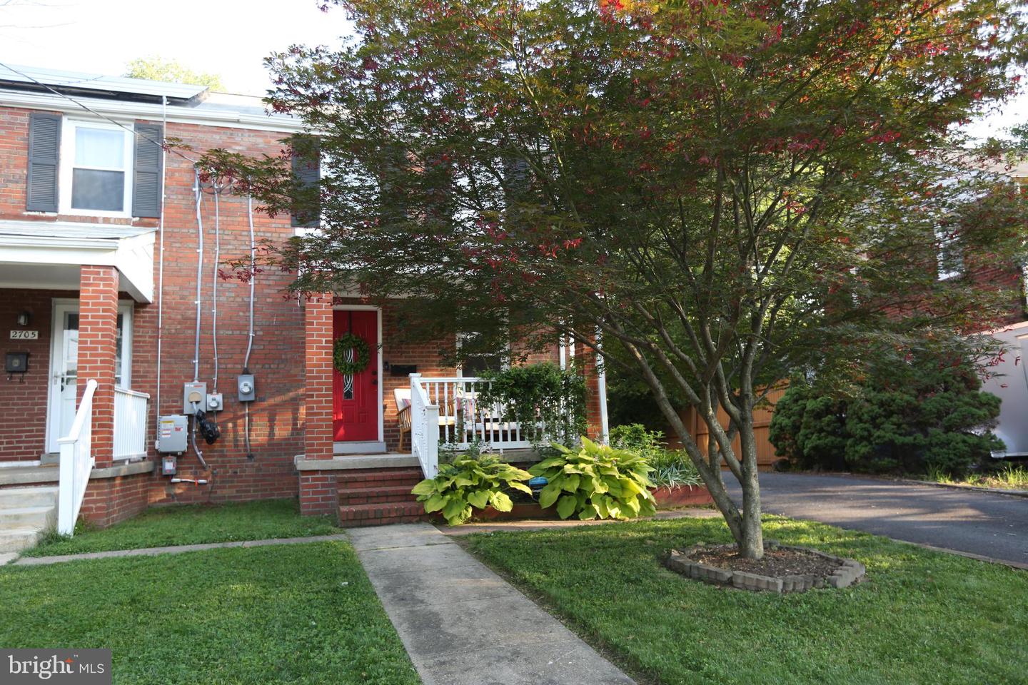 2707 FAIRHAVEN AVE, ALEXANDRIA, Virginia 22303, 2 Bedrooms Bedrooms, ,2 BathroomsBathrooms,Residential,For sale,2707 FAIRHAVEN AVE,VAFX2246002 MLS # VAFX2246002