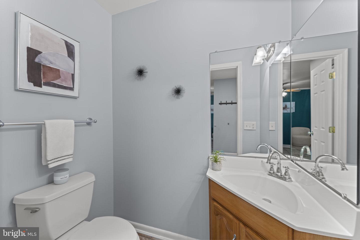11866 S LAKES CT, RESTON, Virginia 20191, 3 Bedrooms Bedrooms, ,2 BathroomsBathrooms,Residential,For sale,11866 S LAKES CT,VAFX2246110 MLS # VAFX2246110