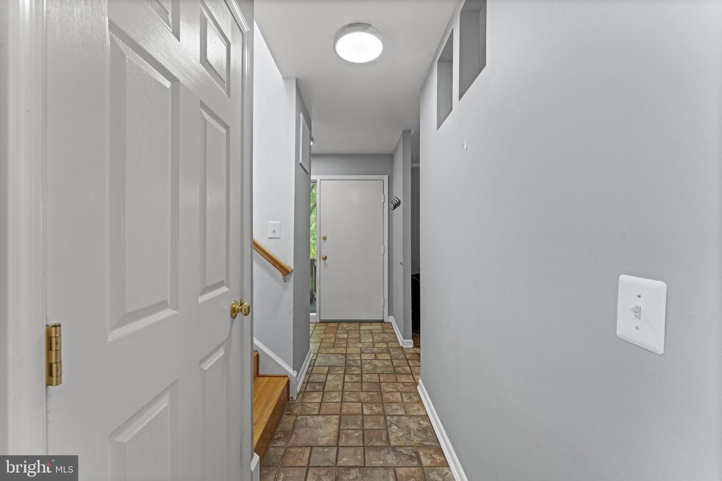 11866 S LAKES CT, RESTON, Virginia 20191, 3 Bedrooms Bedrooms, ,2 BathroomsBathrooms,Residential,For sale,11866 S LAKES CT,VAFX2246110 MLS # VAFX2246110