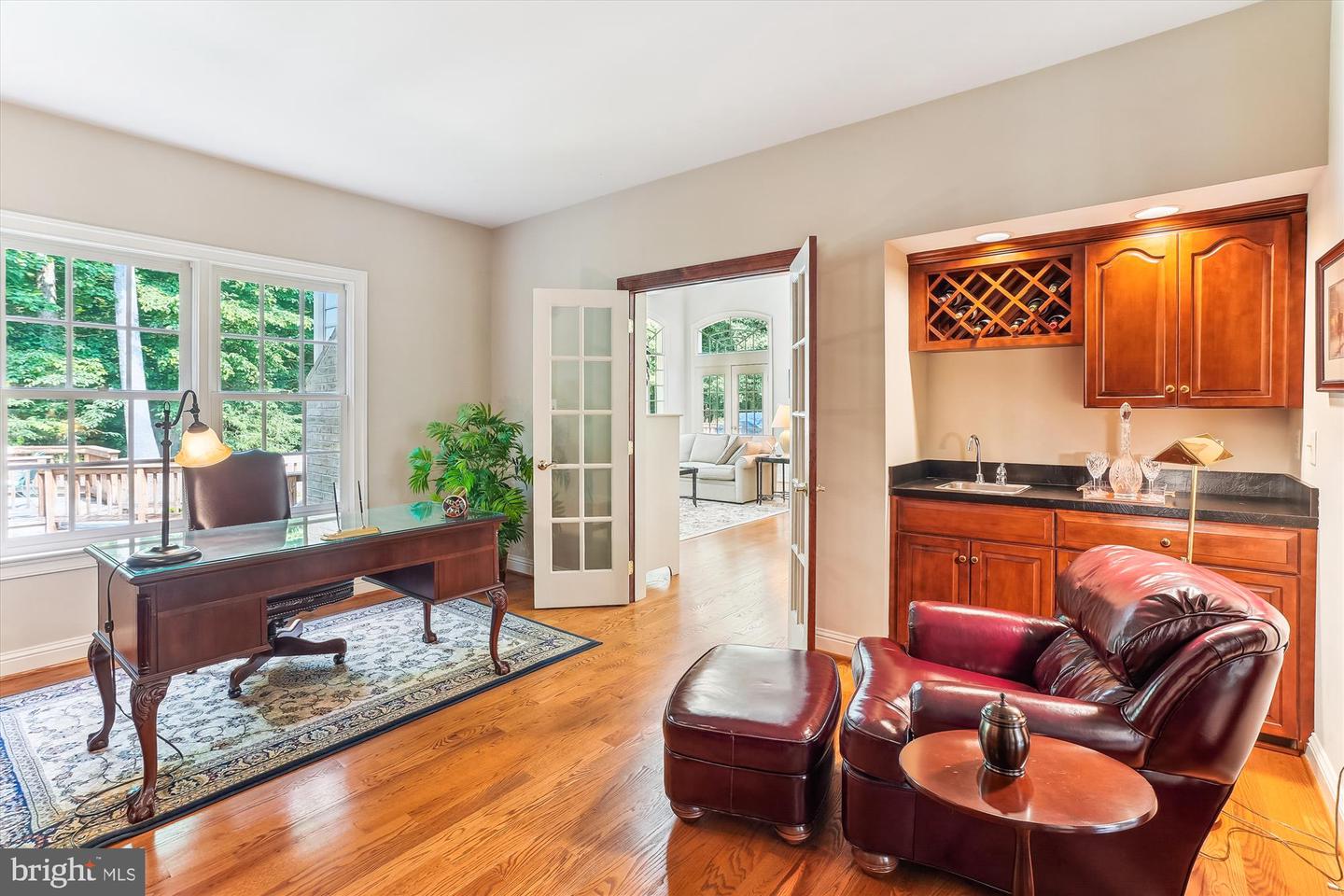 9111 OAK CHASE CT, FAIRFAX STATION, Virginia 22039, 4 Bedrooms Bedrooms, ,3 BathroomsBathrooms,Residential,For sale,9111 OAK CHASE CT,VAFX2245910 MLS # VAFX2245910