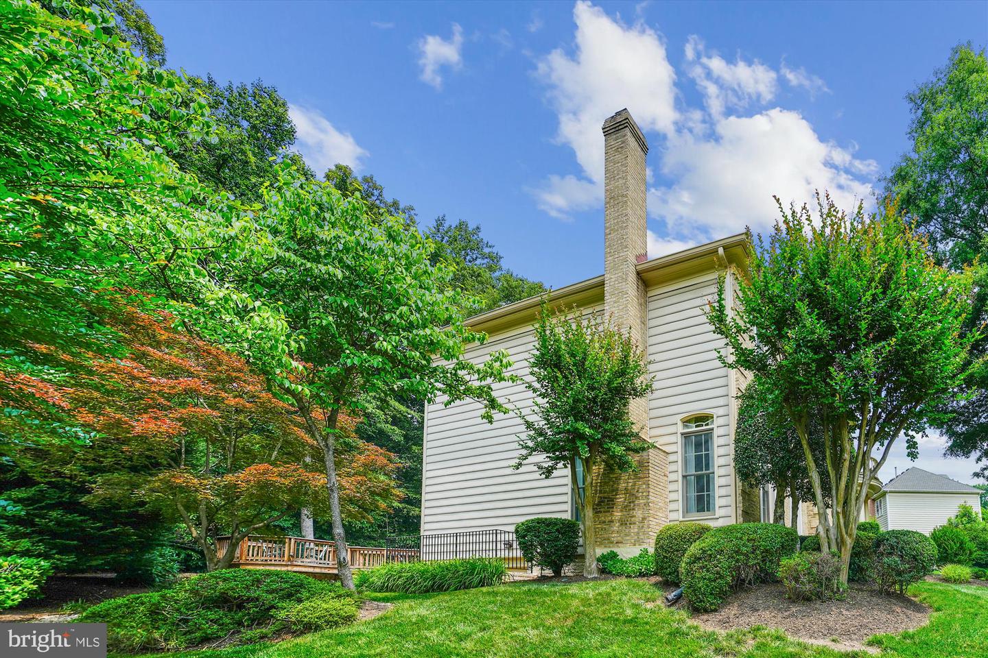 9111 OAK CHASE CT, FAIRFAX STATION, Virginia 22039, 4 Bedrooms Bedrooms, ,3 BathroomsBathrooms,Residential,For sale,9111 OAK CHASE CT,VAFX2245910 MLS # VAFX2245910