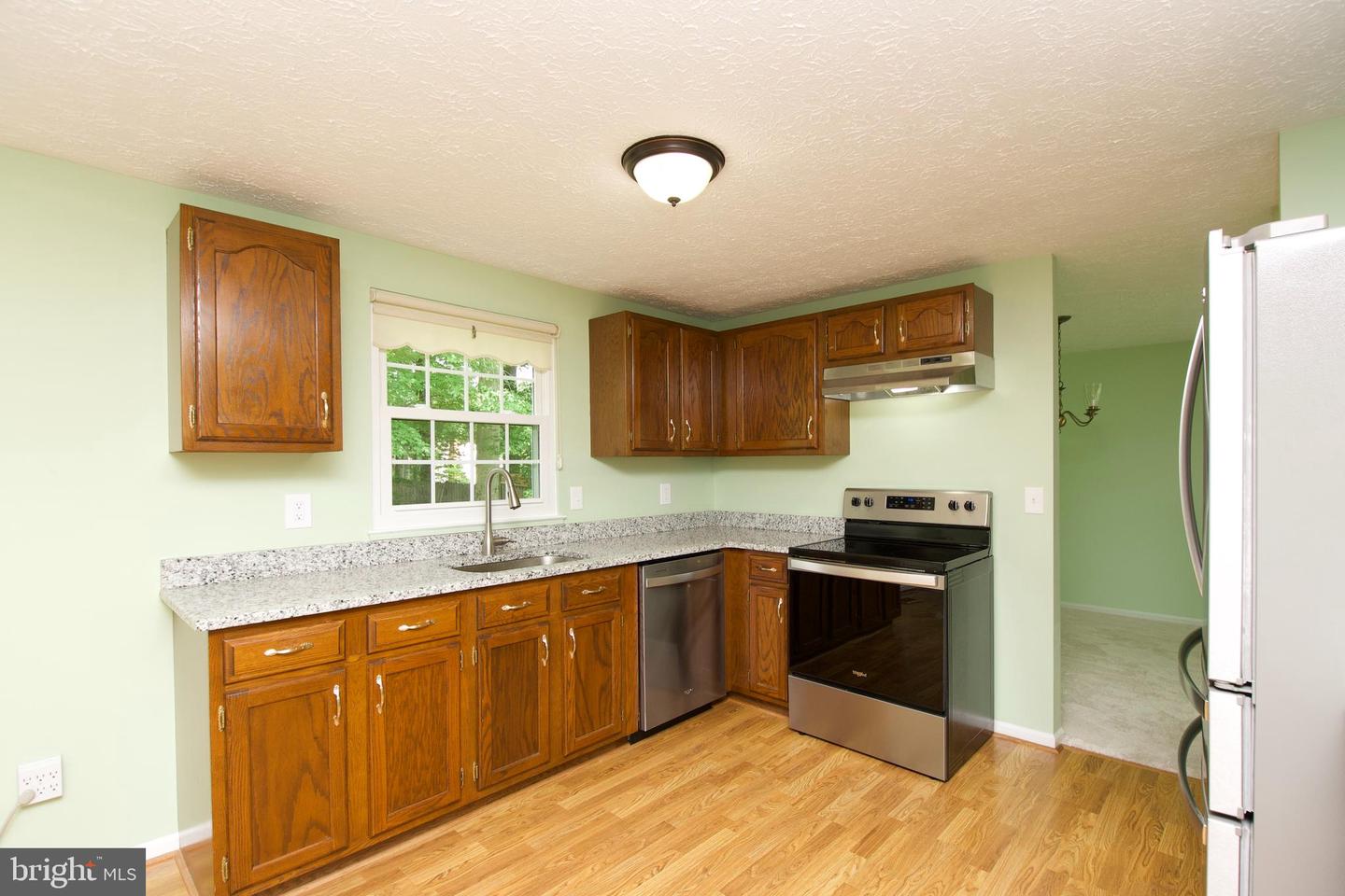 7818 ROUNDABOUT WAY, SPRINGFIELD, Virginia 22153, 5 Bedrooms Bedrooms, ,2 BathroomsBathrooms,Residential,For sale,7818 ROUNDABOUT WAY,VAFX2245976 MLS # VAFX2245976