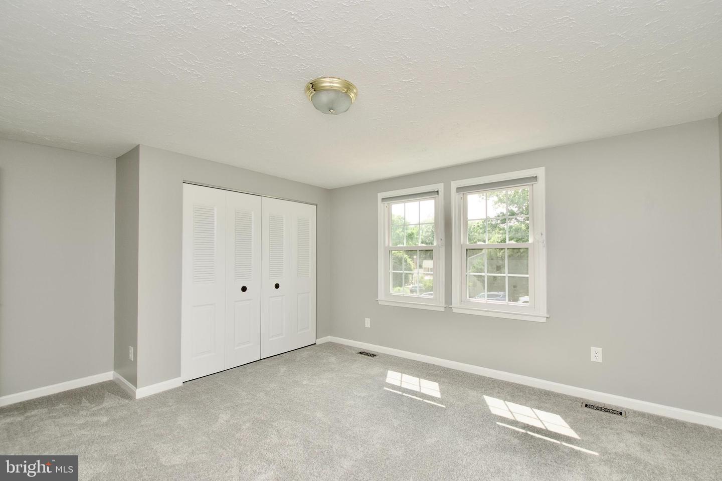 7818 ROUNDABOUT WAY, SPRINGFIELD, Virginia 22153, 5 Bedrooms Bedrooms, ,2 BathroomsBathrooms,Residential,For sale,7818 ROUNDABOUT WAY,VAFX2245976 MLS # VAFX2245976