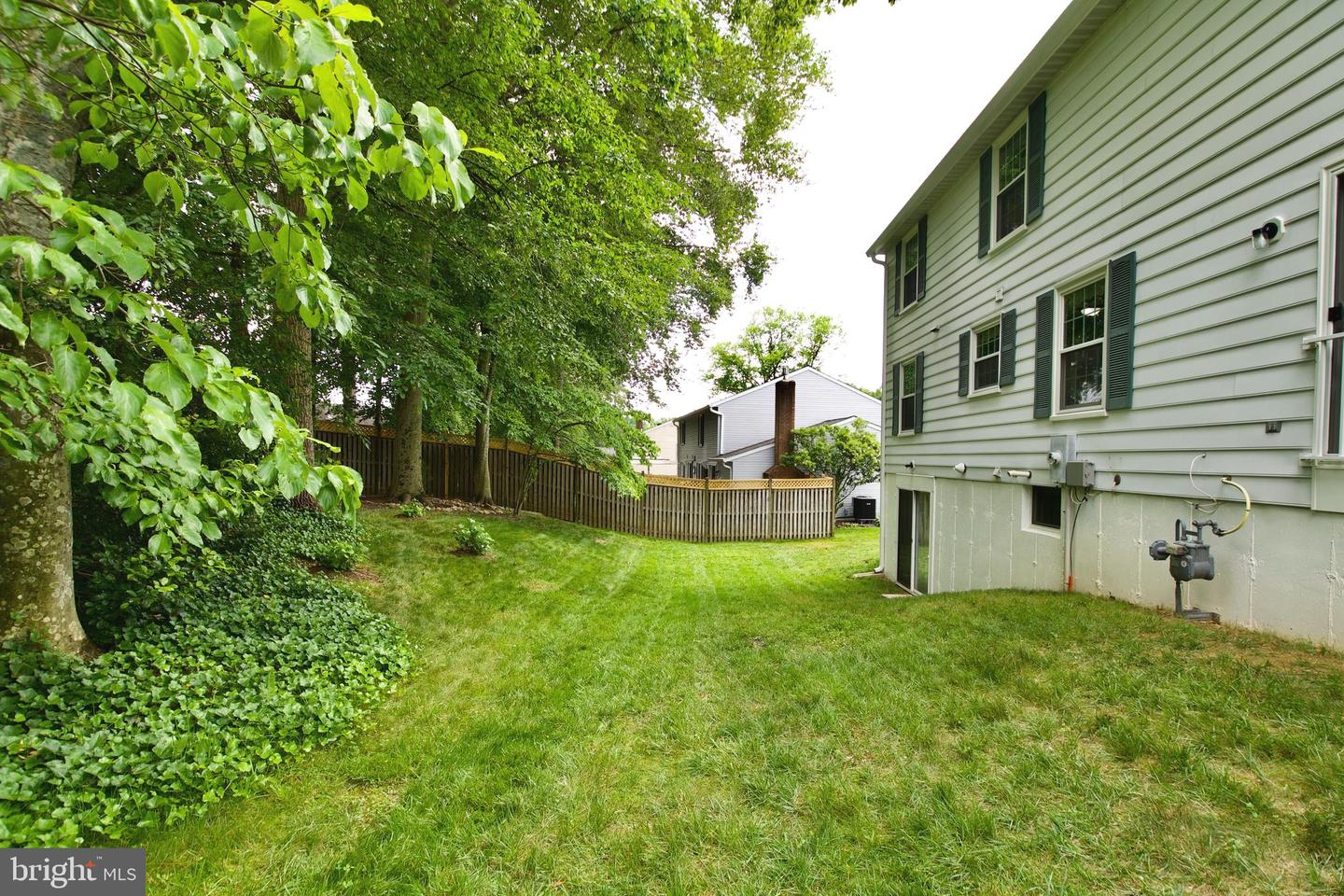 7818 ROUNDABOUT WAY, SPRINGFIELD, Virginia 22153, 5 Bedrooms Bedrooms, ,2 BathroomsBathrooms,Residential,For sale,7818 ROUNDABOUT WAY,VAFX2245976 MLS # VAFX2245976