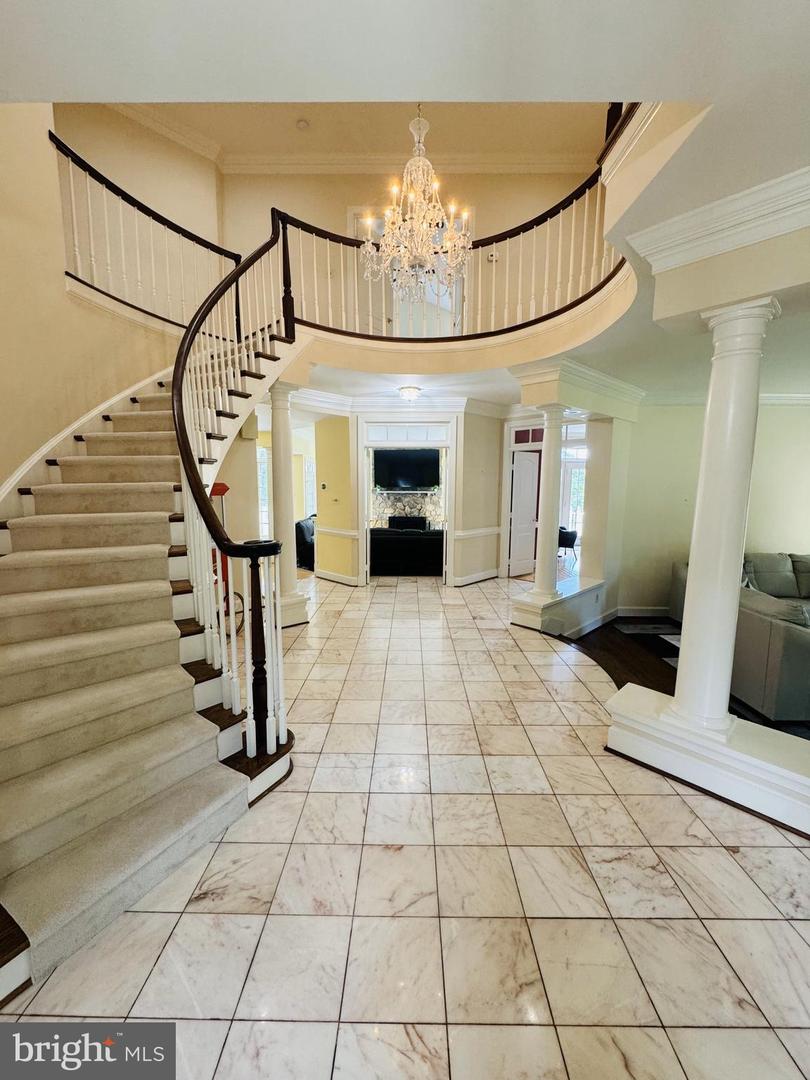 15566 SMITHFIELD PL, CENTREVILLE, Virginia 20120, 5 Bedrooms Bedrooms, ,4 BathroomsBathrooms,Residential,For sale,15566 SMITHFIELD PL,VAFX2245894 MLS # VAFX2245894