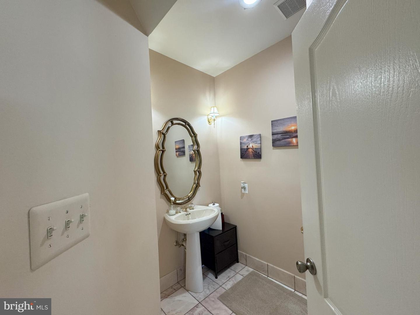 15566 SMITHFIELD PL, CENTREVILLE, Virginia 20120, 5 Bedrooms Bedrooms, ,4 BathroomsBathrooms,Residential,For sale,15566 SMITHFIELD PL,VAFX2245894 MLS # VAFX2245894