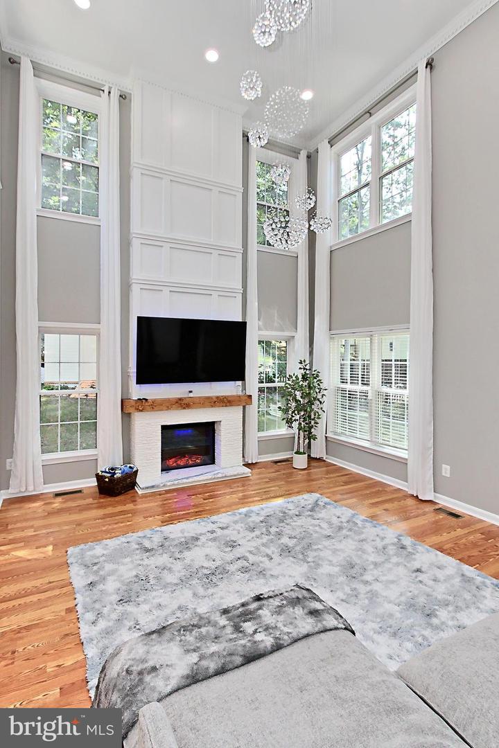 10409 COLECHESTER ST, FREDERICKSBURG, Virginia 22408, 4 Bedrooms Bedrooms, ,2 BathroomsBathrooms,Residential,For sale,10409 COLECHESTER ST,VASP2033784 MLS # VASP2033784