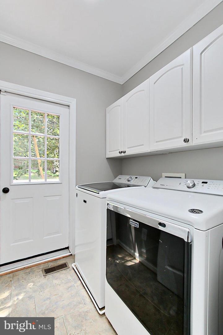 10409 COLECHESTER ST, FREDERICKSBURG, Virginia 22408, 4 Bedrooms Bedrooms, ,2 BathroomsBathrooms,Residential,For sale,10409 COLECHESTER ST,VASP2033784 MLS # VASP2033784