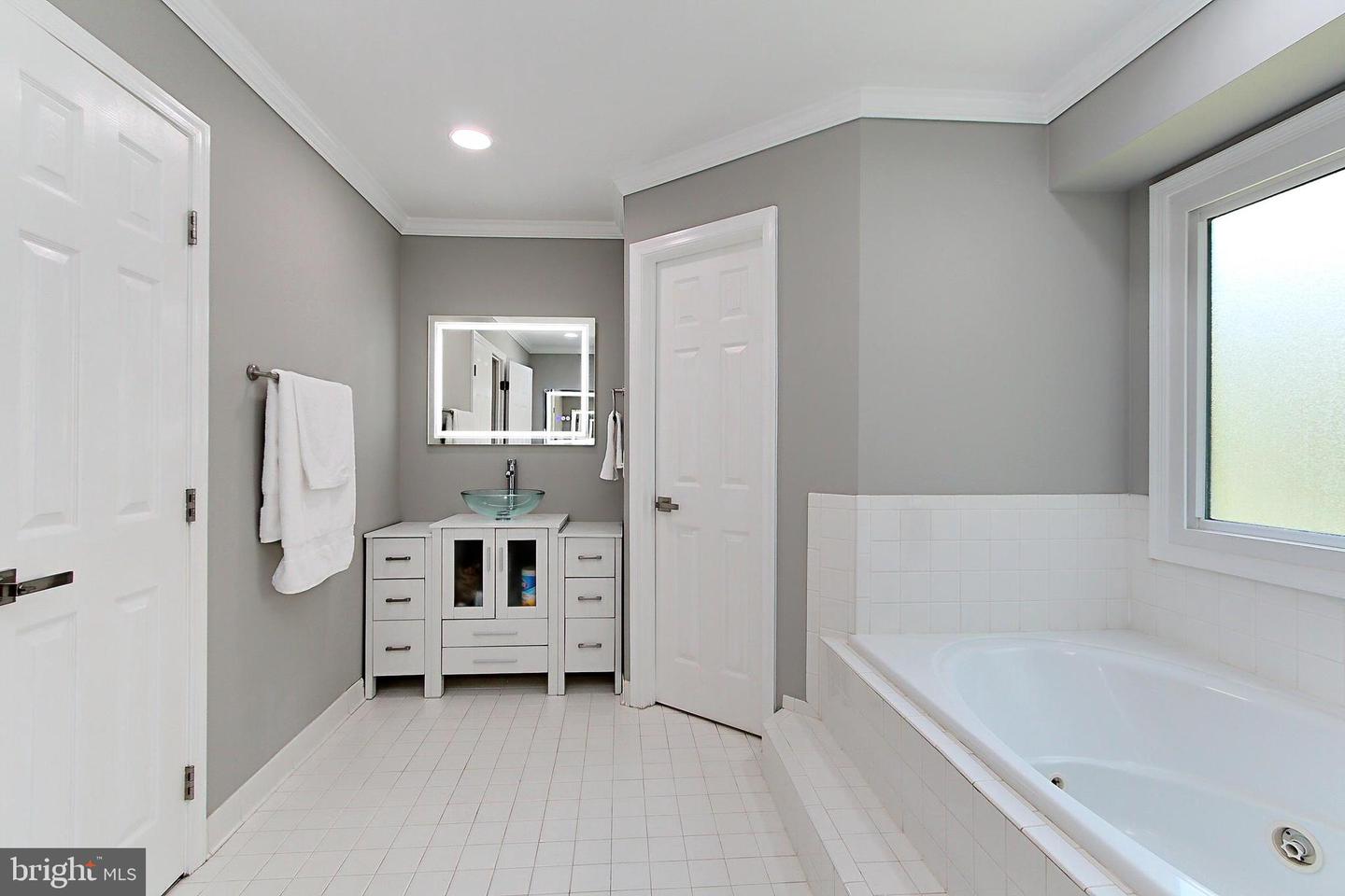 10409 COLECHESTER ST, FREDERICKSBURG, Virginia 22408, 4 Bedrooms Bedrooms, ,2 BathroomsBathrooms,Residential,For sale,10409 COLECHESTER ST,VASP2033784 MLS # VASP2033784