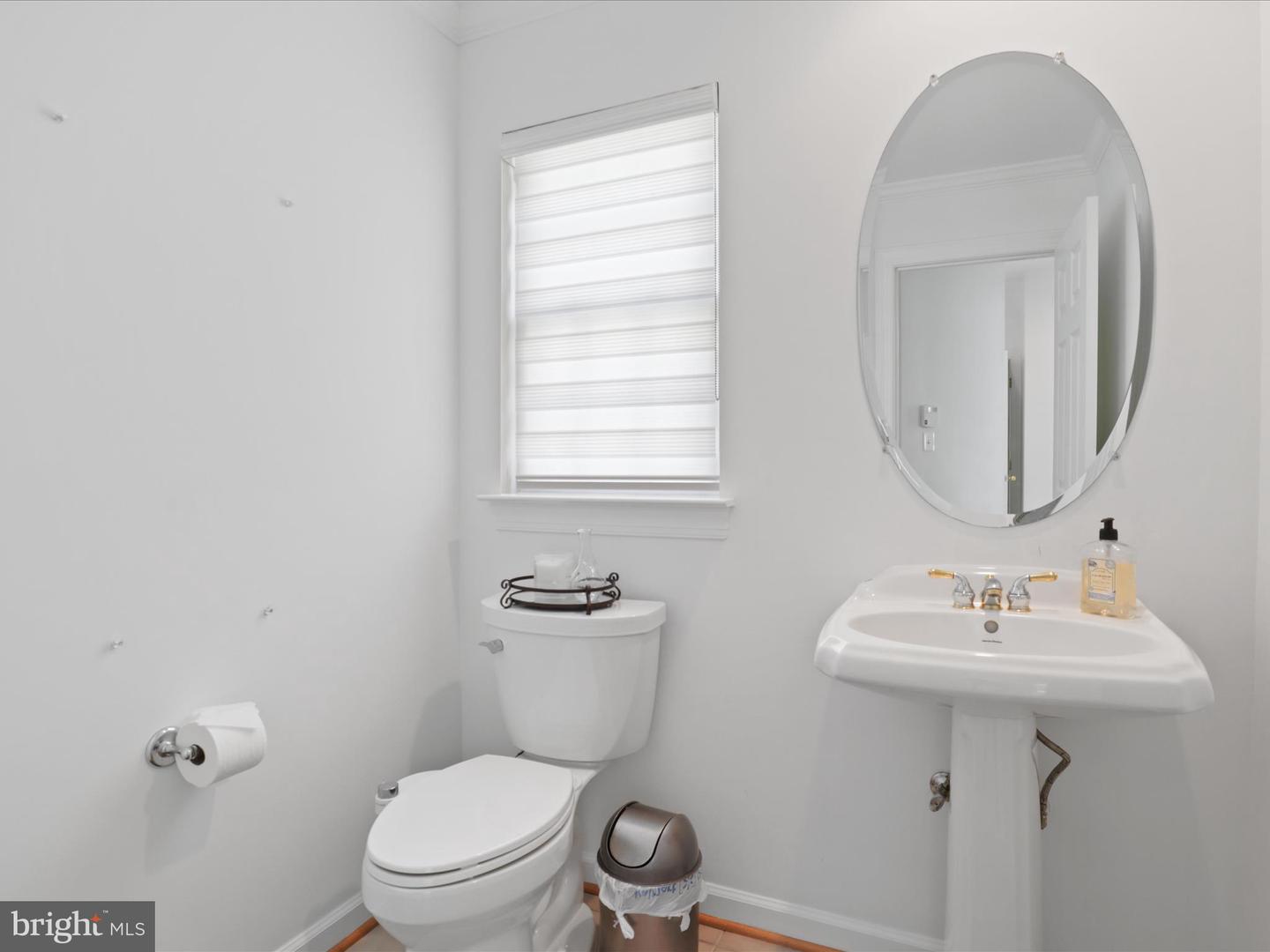25738 S VILLAGE DR, CHANTILLY, Virginia 20152, 5 Bedrooms Bedrooms, ,4 BathroomsBathrooms,Residential,For sale,25738 S VILLAGE DR,VALO2099028 MLS # VALO2099028