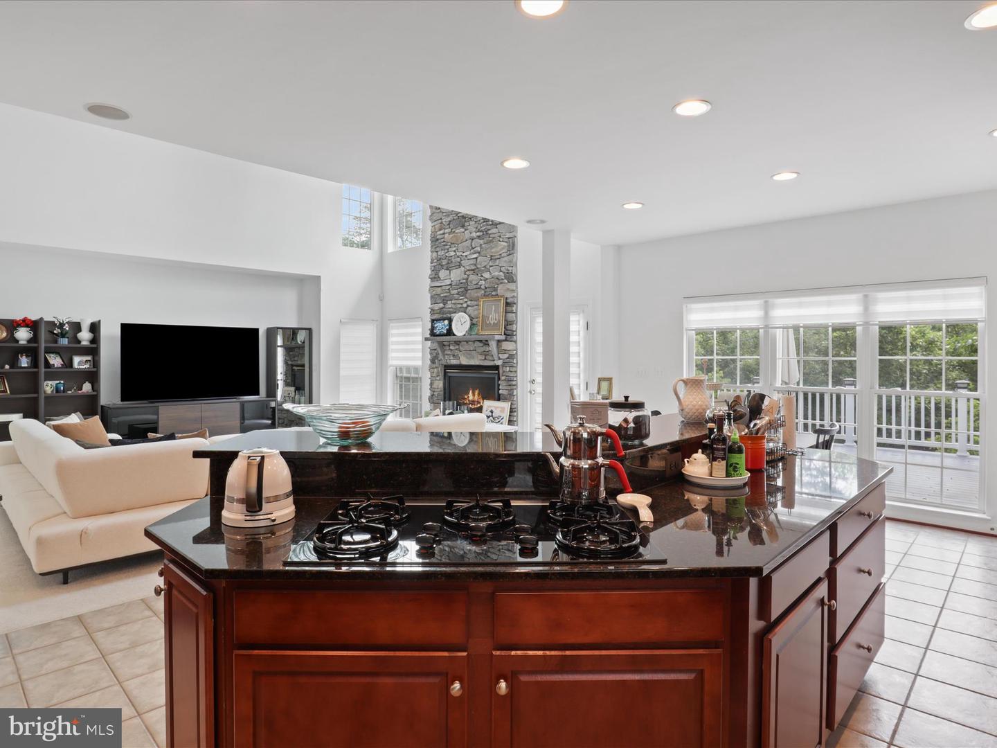 25738 S VILLAGE DR, CHANTILLY, Virginia 20152, 5 Bedrooms Bedrooms, ,4 BathroomsBathrooms,Residential,For sale,25738 S VILLAGE DR,VALO2099028 MLS # VALO2099028