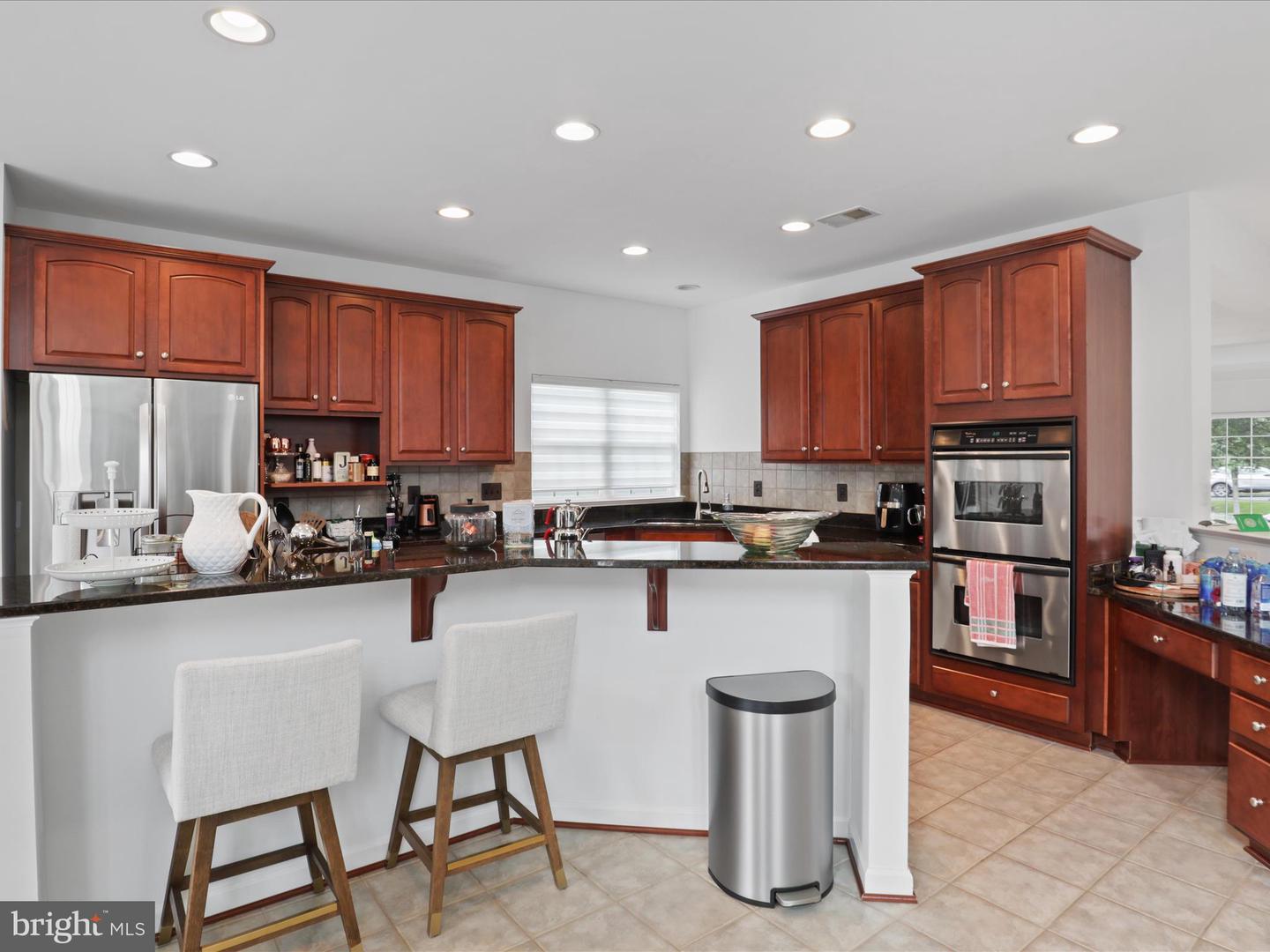 25738 S VILLAGE DR, CHANTILLY, Virginia 20152, 5 Bedrooms Bedrooms, ,4 BathroomsBathrooms,Residential,For sale,25738 S VILLAGE DR,VALO2099028 MLS # VALO2099028