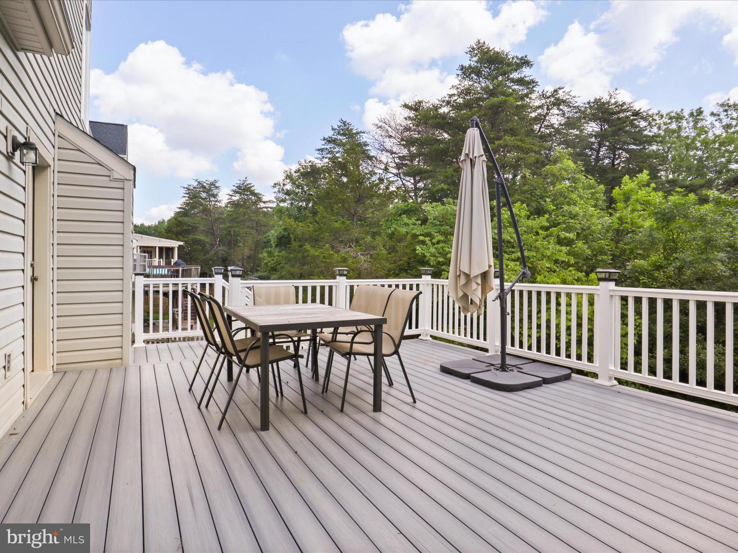 25738 S VILLAGE DR, CHANTILLY, Virginia 20152, 5 Bedrooms Bedrooms, ,4 BathroomsBathrooms,Residential,For sale,25738 S VILLAGE DR,VALO2099028 MLS # VALO2099028