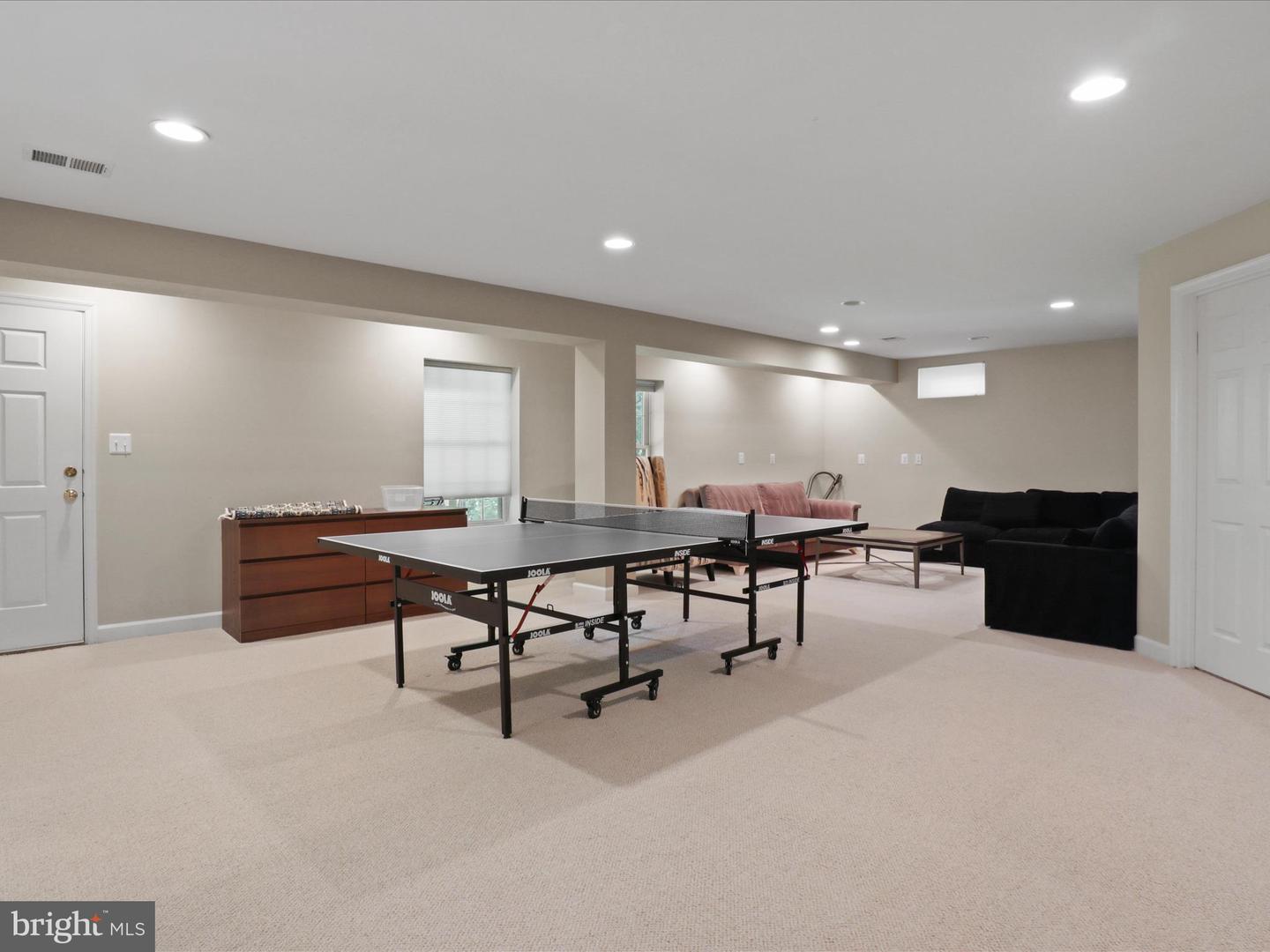 25738 S VILLAGE DR, CHANTILLY, Virginia 20152, 5 Bedrooms Bedrooms, ,4 BathroomsBathrooms,Residential,For sale,25738 S VILLAGE DR,VALO2099028 MLS # VALO2099028