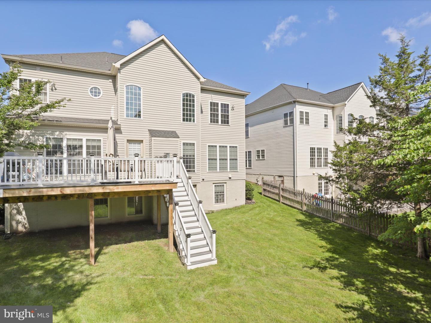 25738 S VILLAGE DR, CHANTILLY, Virginia 20152, 5 Bedrooms Bedrooms, ,4 BathroomsBathrooms,Residential,For sale,25738 S VILLAGE DR,VALO2099028 MLS # VALO2099028