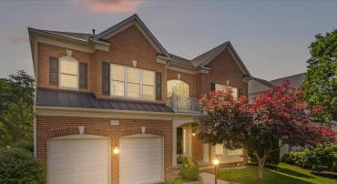 25738 S VILLAGE DR, CHANTILLY, Virginia 20152, 5 Bedrooms Bedrooms, ,4 BathroomsBathrooms,Residential,For sale,25738 S VILLAGE DR,VALO2099028 MLS # VALO2099028