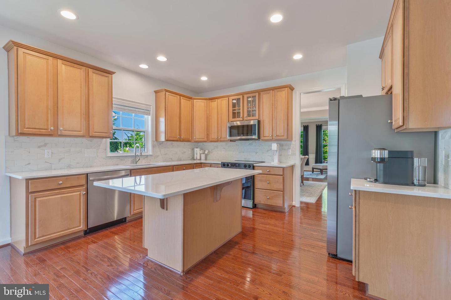 40652 BANSHEE DR, LEESBURG, Virginia 20175, 4 Bedrooms Bedrooms, ,3 BathroomsBathrooms,Residential,For sale,40652 BANSHEE DR,VALO2099032 MLS # VALO2099032