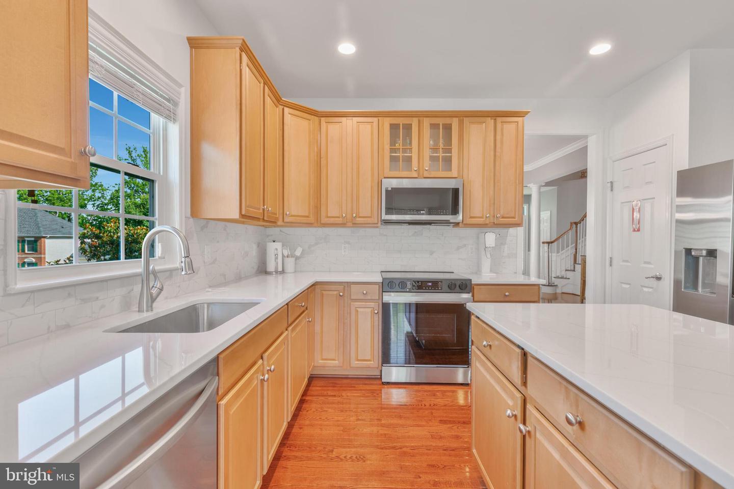 40652 BANSHEE DR, LEESBURG, Virginia 20175, 4 Bedrooms Bedrooms, ,3 BathroomsBathrooms,Residential,For sale,40652 BANSHEE DR,VALO2099032 MLS # VALO2099032
