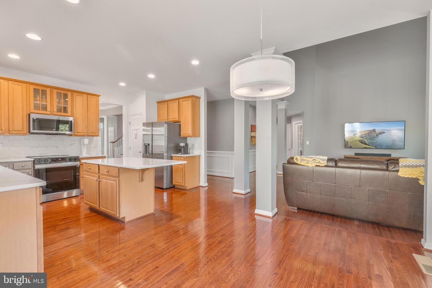40652 BANSHEE DR, LEESBURG, Virginia 20175, 4 Bedrooms Bedrooms, ,3 BathroomsBathrooms,Residential,For sale,40652 BANSHEE DR,VALO2099032 MLS # VALO2099032