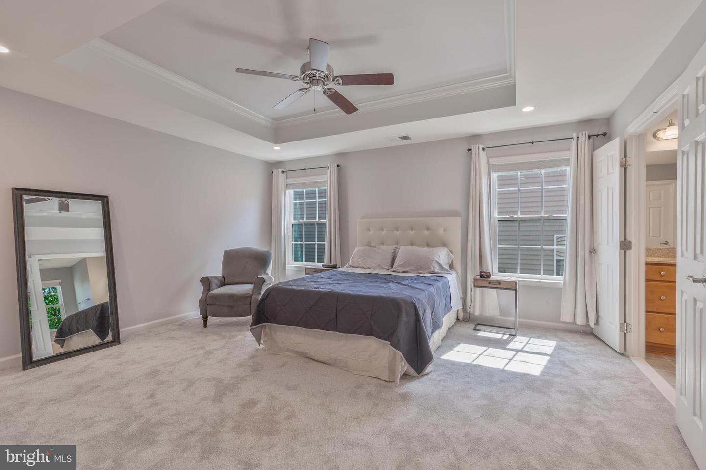 40652 BANSHEE DR, LEESBURG, Virginia 20175, 4 Bedrooms Bedrooms, ,3 BathroomsBathrooms,Residential,For sale,40652 BANSHEE DR,VALO2099032 MLS # VALO2099032