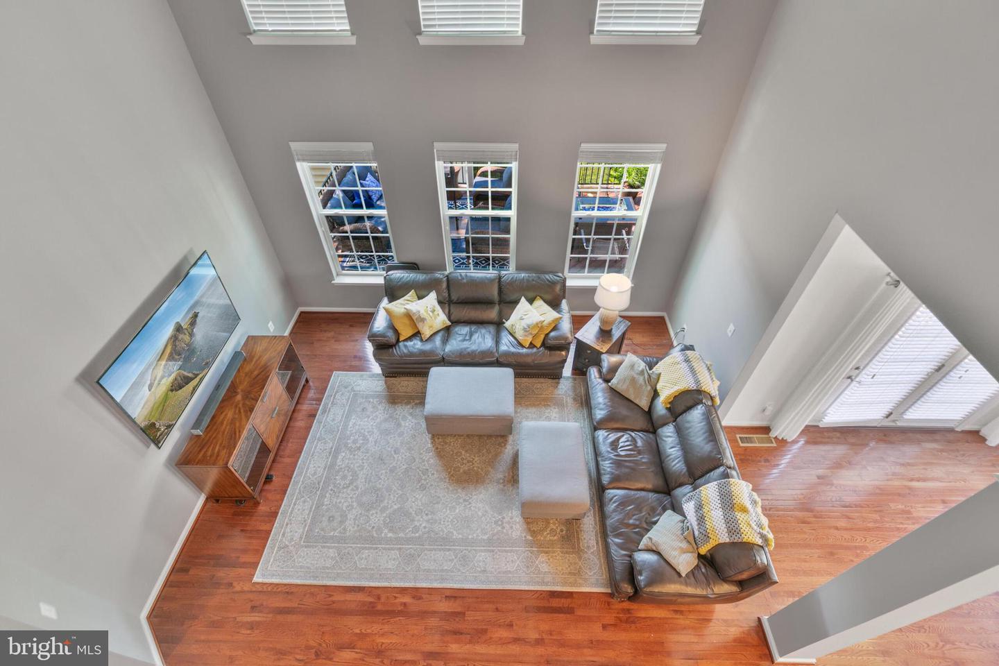40652 BANSHEE DR, LEESBURG, Virginia 20175, 4 Bedrooms Bedrooms, ,3 BathroomsBathrooms,Residential,For sale,40652 BANSHEE DR,VALO2099032 MLS # VALO2099032