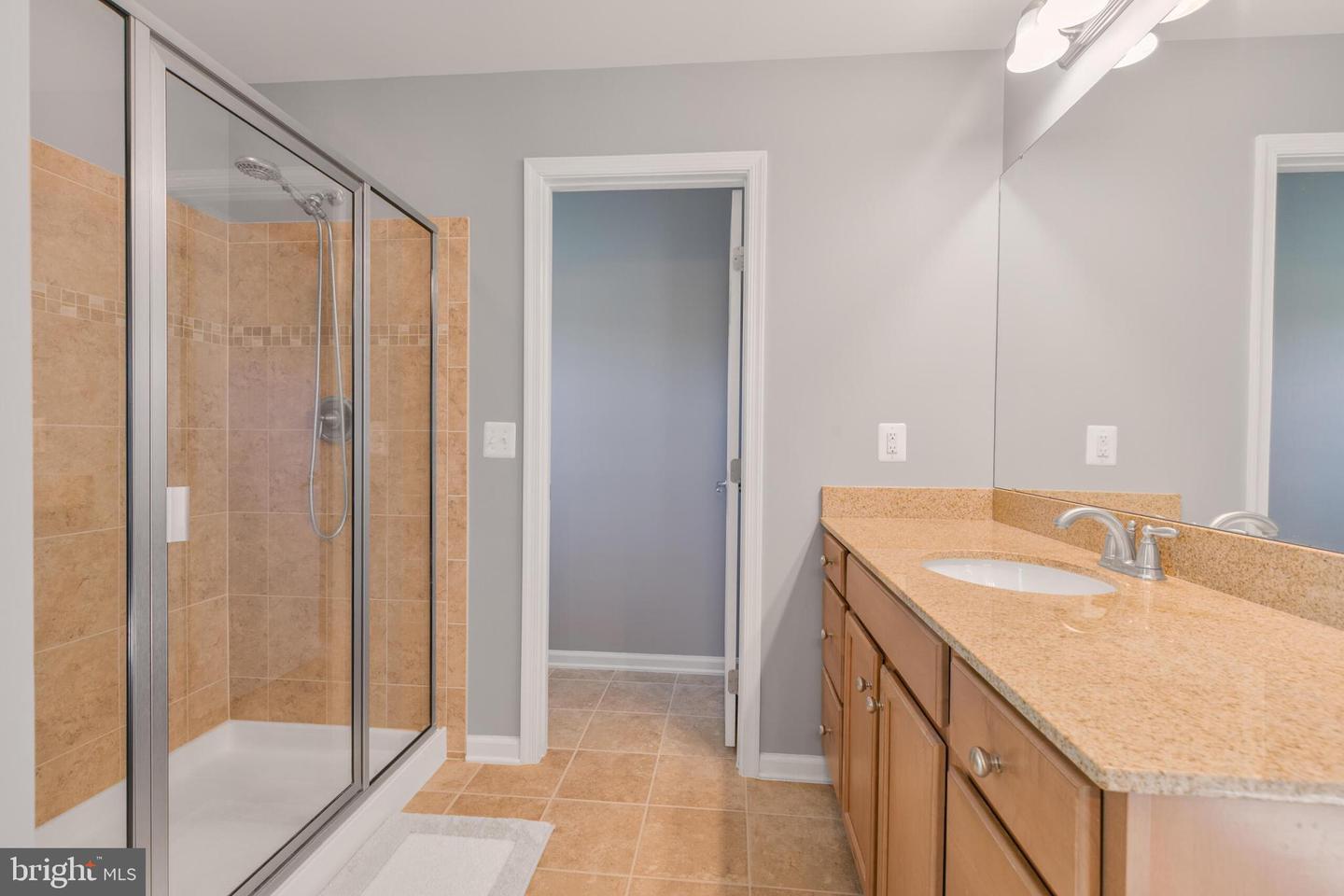40652 BANSHEE DR, LEESBURG, Virginia 20175, 4 Bedrooms Bedrooms, ,3 BathroomsBathrooms,Residential,For sale,40652 BANSHEE DR,VALO2099032 MLS # VALO2099032