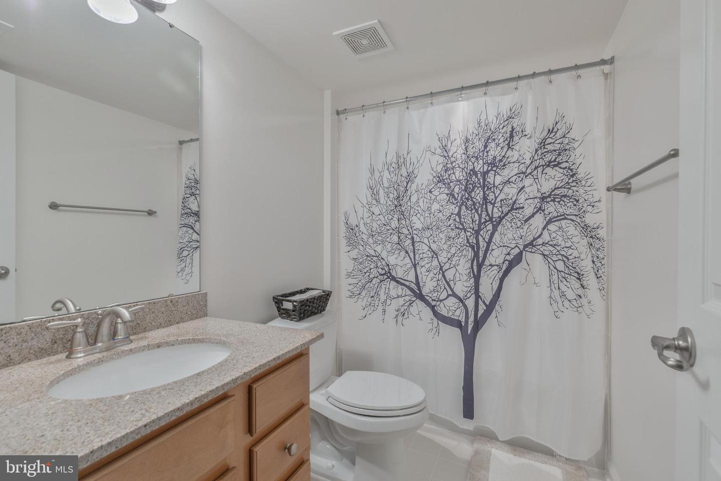40652 BANSHEE DR, LEESBURG, Virginia 20175, 4 Bedrooms Bedrooms, ,3 BathroomsBathrooms,Residential,For sale,40652 BANSHEE DR,VALO2099032 MLS # VALO2099032