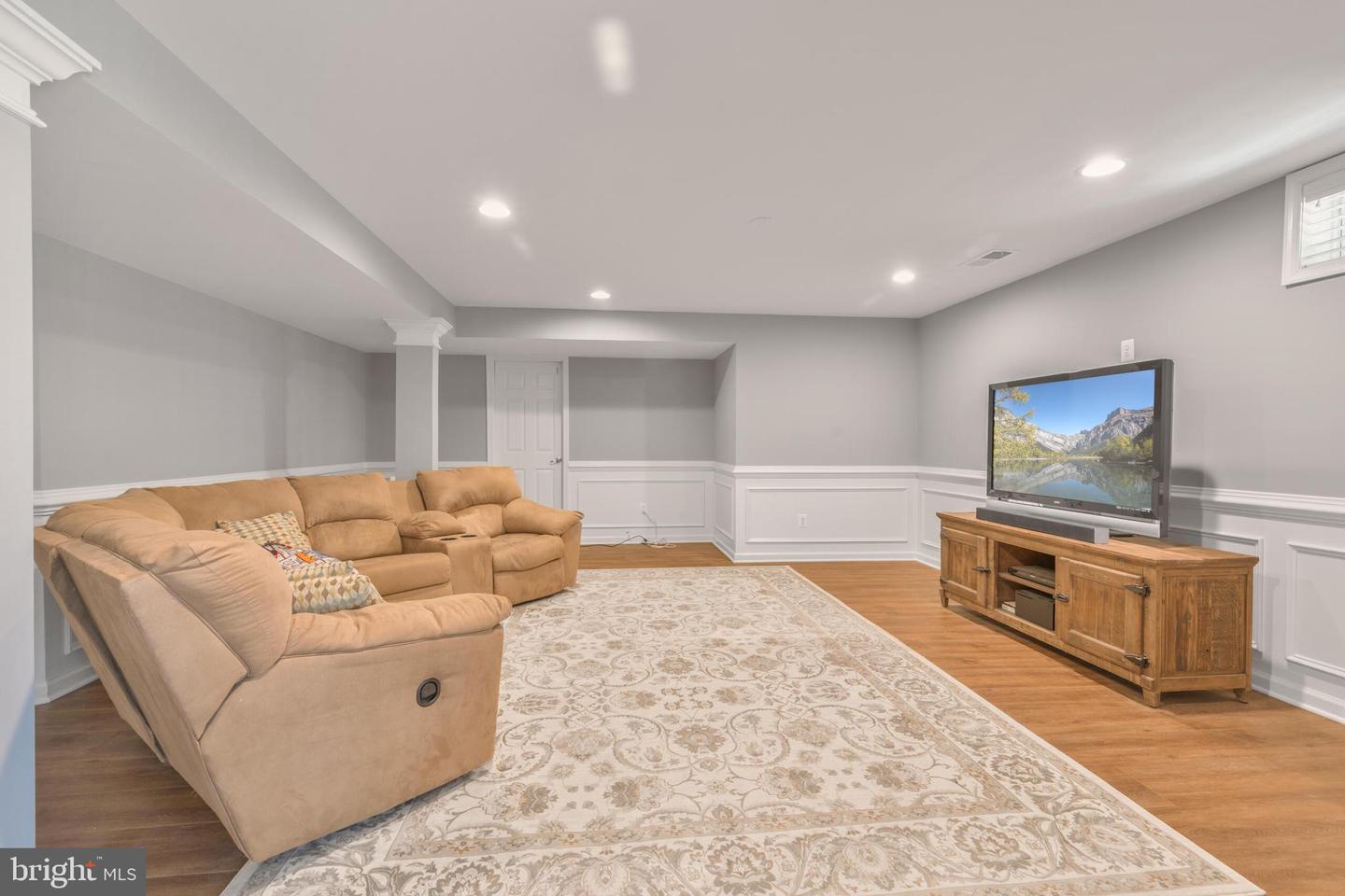 40652 BANSHEE DR, LEESBURG, Virginia 20175, 4 Bedrooms Bedrooms, ,3 BathroomsBathrooms,Residential,For sale,40652 BANSHEE DR,VALO2099032 MLS # VALO2099032