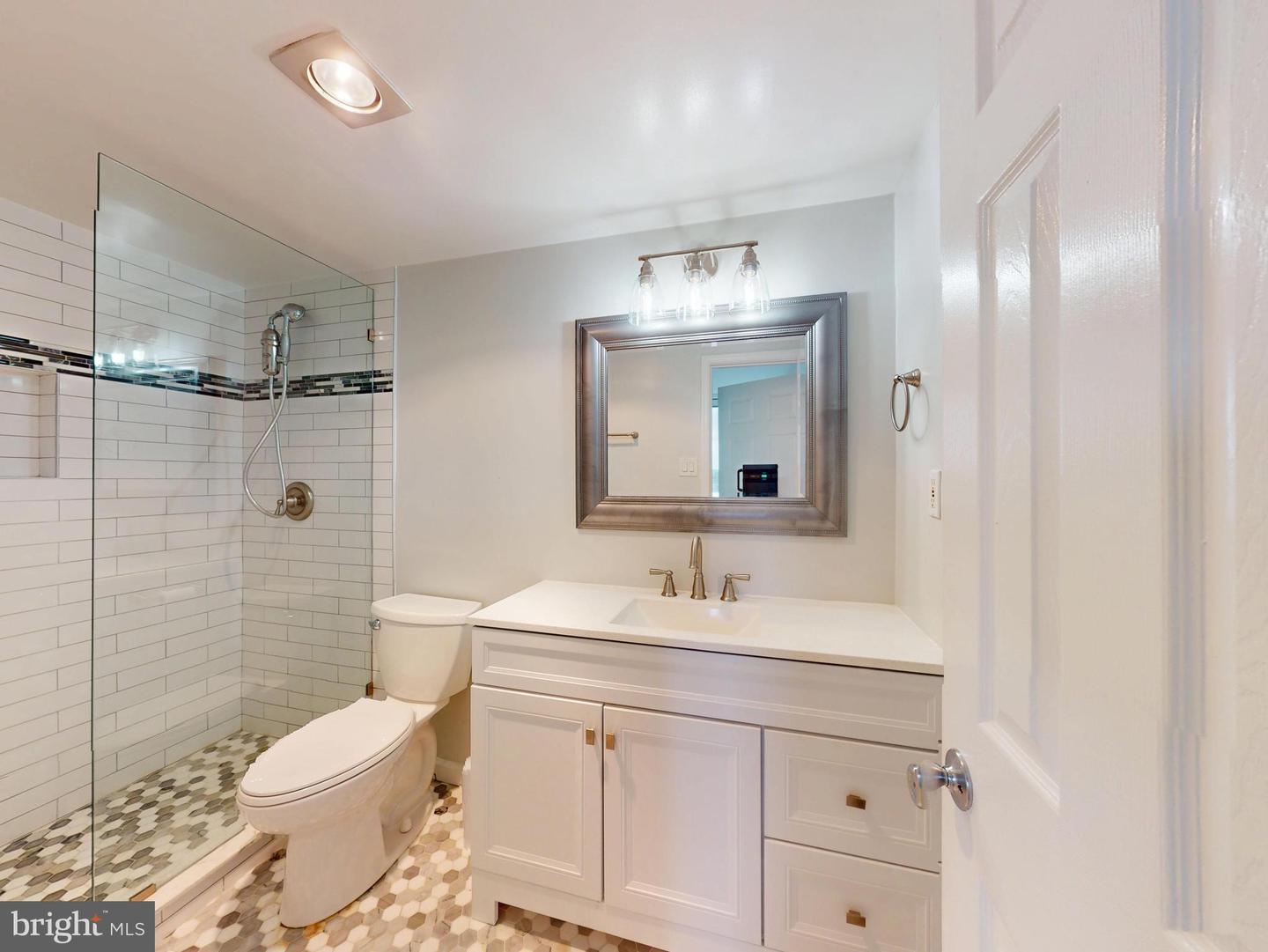 6301 STEVENSON AVE #1301, ALEXANDRIA, Virginia 22304, 3 Bedrooms Bedrooms, ,2 BathroomsBathrooms,Residential,For sale,6301 STEVENSON AVE #1301,VAAX2046272 MLS # VAAX2046272
