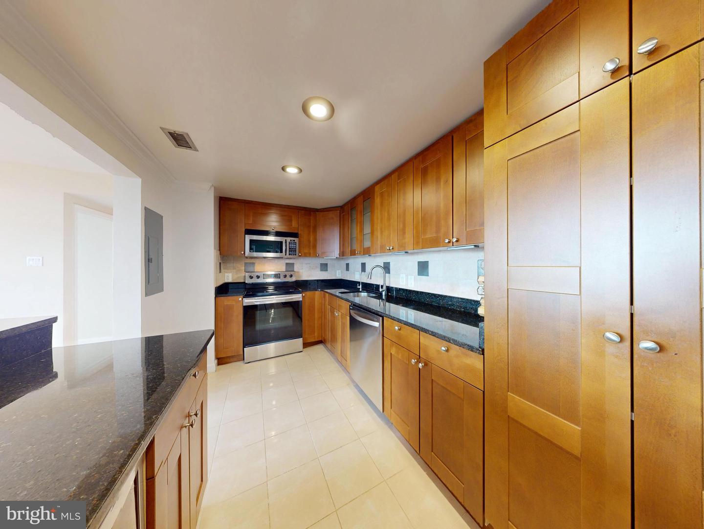 6301 STEVENSON AVE #1301, ALEXANDRIA, Virginia 22304, 3 Bedrooms Bedrooms, ,2 BathroomsBathrooms,Residential,For sale,6301 STEVENSON AVE #1301,VAAX2046272 MLS # VAAX2046272