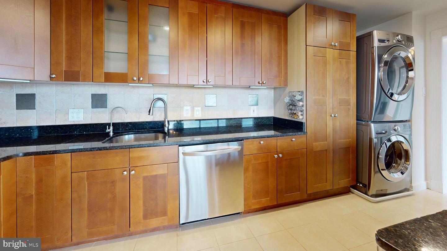 6301 STEVENSON AVE #1301, ALEXANDRIA, Virginia 22304, 3 Bedrooms Bedrooms, ,2 BathroomsBathrooms,Residential,For sale,6301 STEVENSON AVE #1301,VAAX2046272 MLS # VAAX2046272