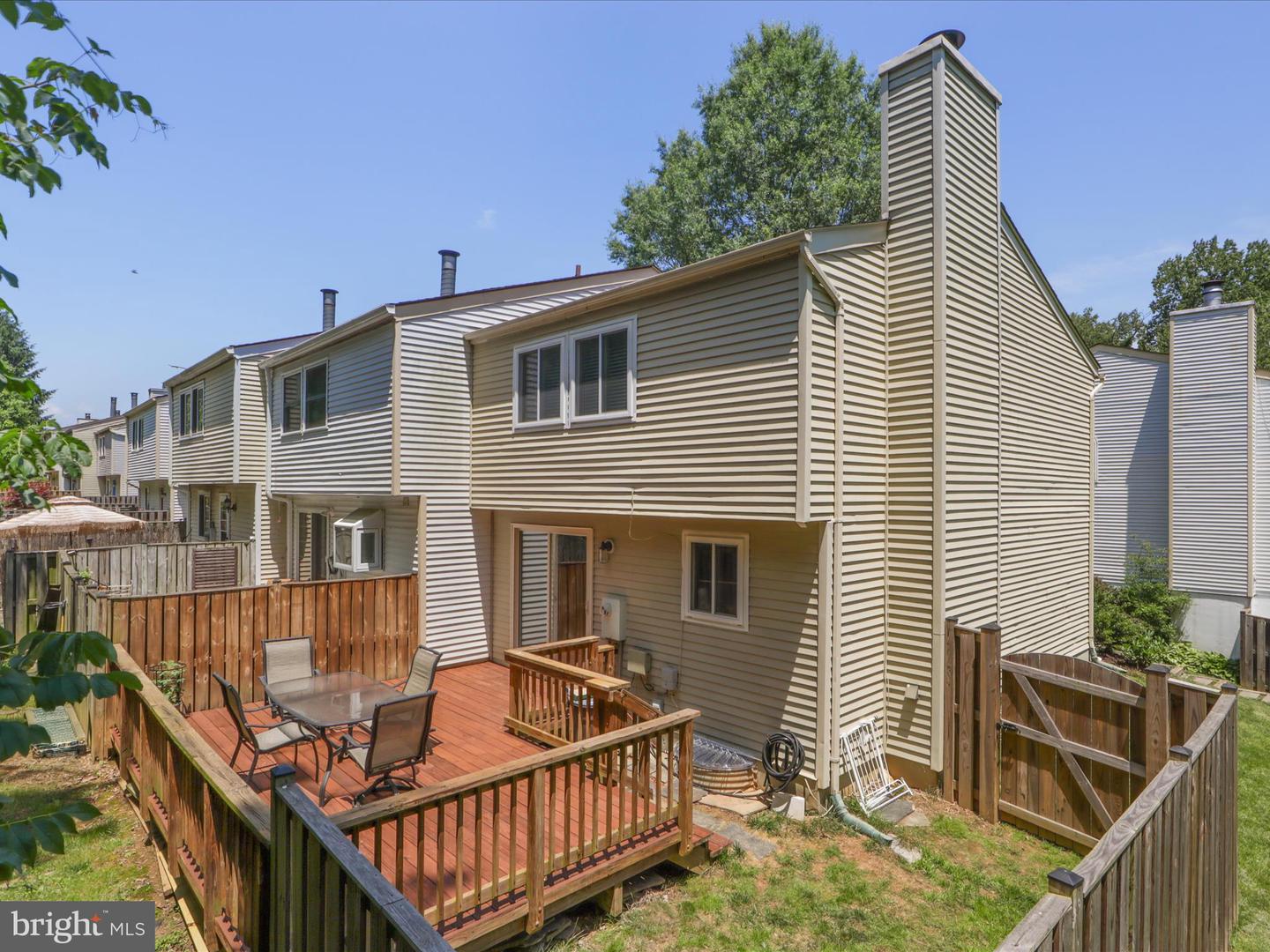 2042 BROOKS SQUARE PL, FALLS CHURCH, Virginia 22043, 3 Bedrooms Bedrooms, ,2 BathroomsBathrooms,Residential,For sale,2042 BROOKS SQUARE PL,VAFX2246336 MLS # VAFX2246336