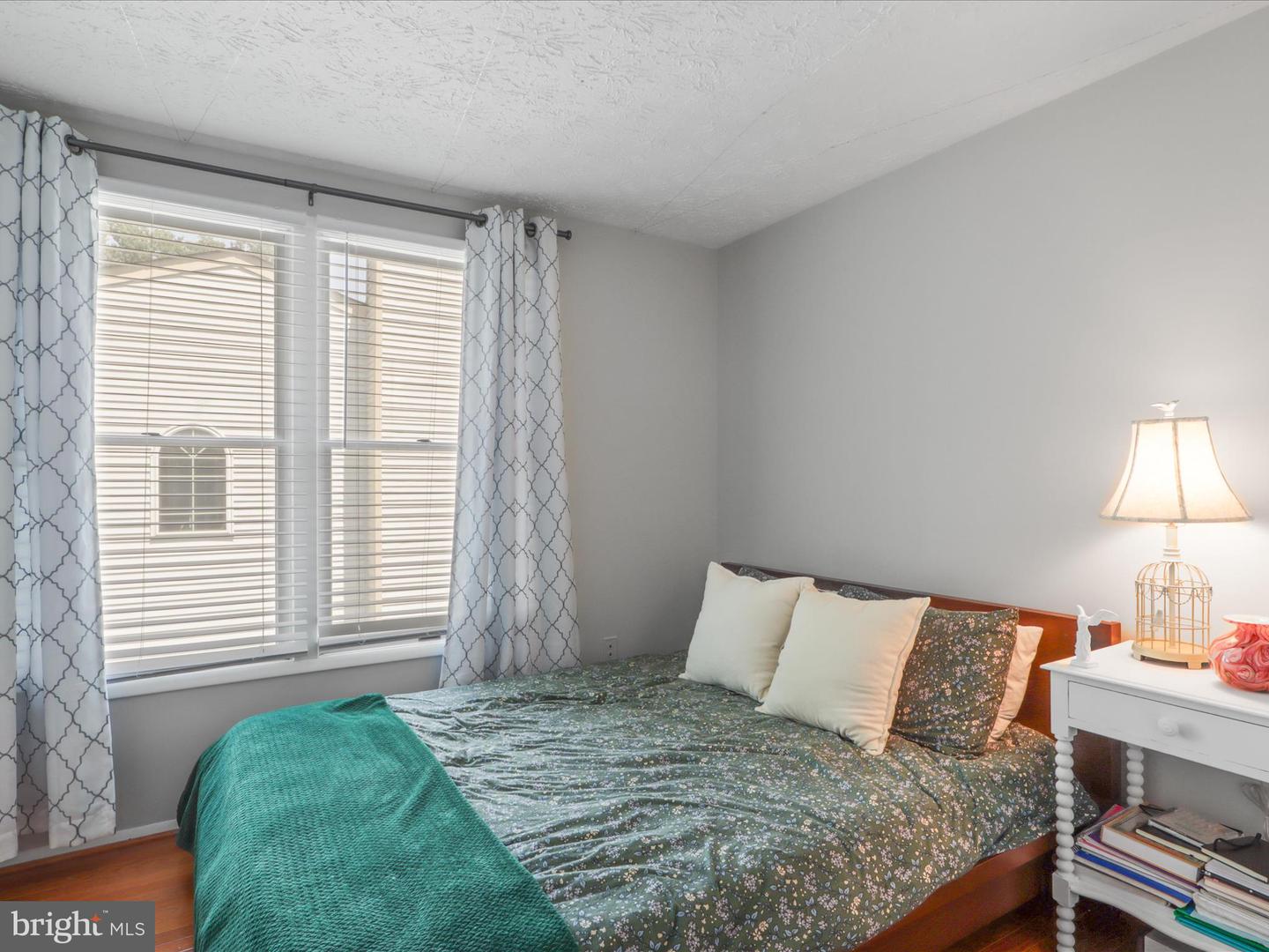 2042 BROOKS SQUARE PL, FALLS CHURCH, Virginia 22043, 3 Bedrooms Bedrooms, ,2 BathroomsBathrooms,Residential,For sale,2042 BROOKS SQUARE PL,VAFX2246336 MLS # VAFX2246336