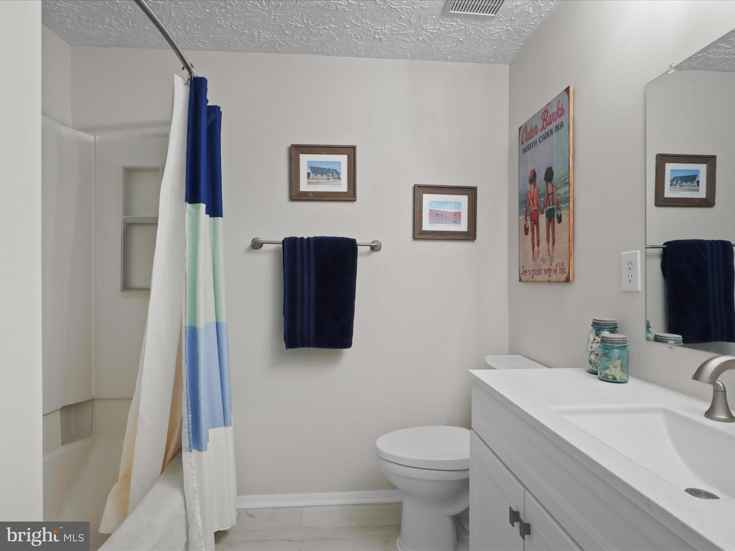 2042 BROOKS SQUARE PL, FALLS CHURCH, Virginia 22043, 3 Bedrooms Bedrooms, ,2 BathroomsBathrooms,Residential,For sale,2042 BROOKS SQUARE PL,VAFX2246336 MLS # VAFX2246336