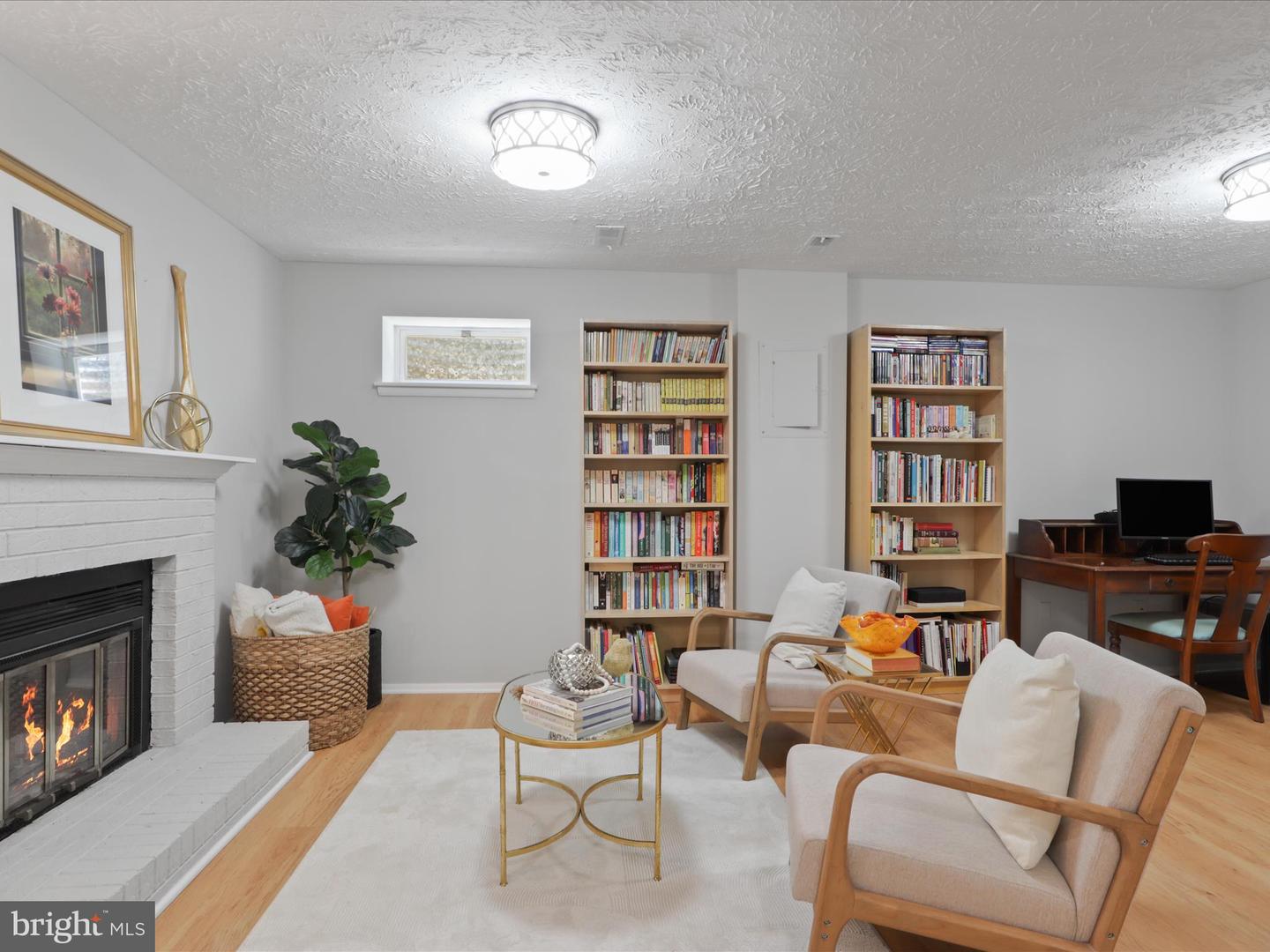 2042 BROOKS SQUARE PL, FALLS CHURCH, Virginia 22043, 3 Bedrooms Bedrooms, ,2 BathroomsBathrooms,Residential,For sale,2042 BROOKS SQUARE PL,VAFX2246336 MLS # VAFX2246336