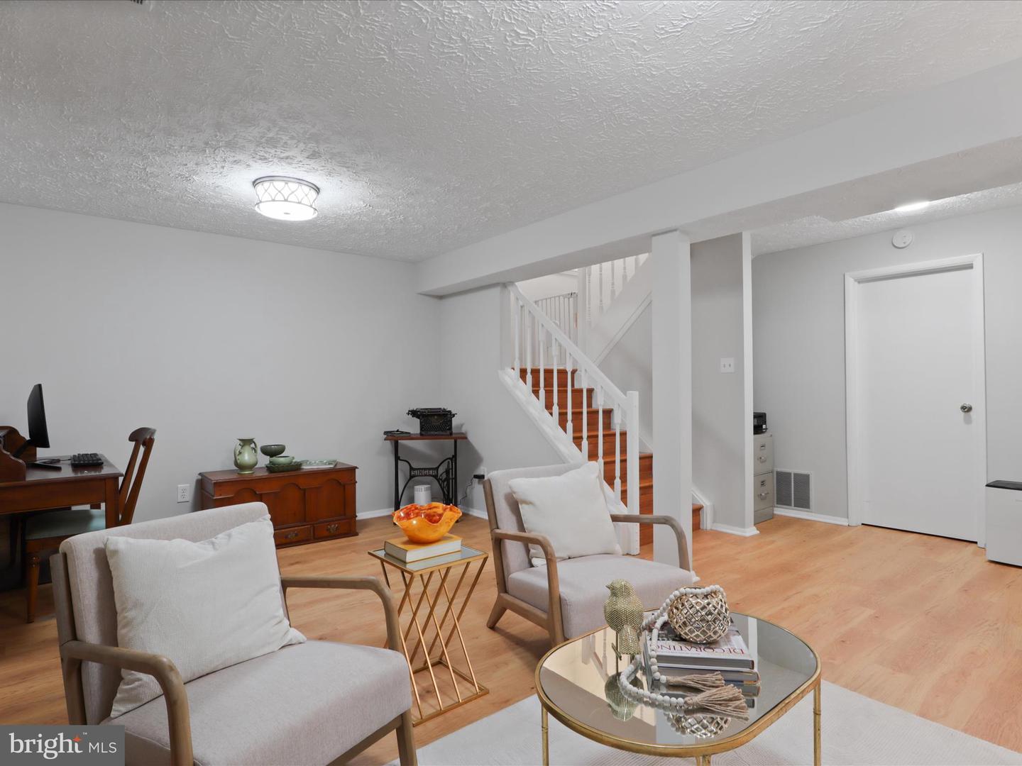 2042 BROOKS SQUARE PL, FALLS CHURCH, Virginia 22043, 3 Bedrooms Bedrooms, ,2 BathroomsBathrooms,Residential,For sale,2042 BROOKS SQUARE PL,VAFX2246336 MLS # VAFX2246336