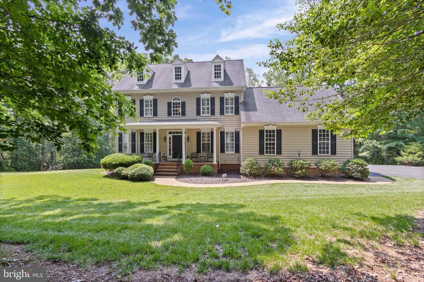 8602 GENERAL SYKES CIR, FREDERICKSBURG, Virginia 22407, 4 Bedrooms Bedrooms, ,3 BathroomsBathrooms,Residential,For sale,8602 GENERAL SYKES CIR,VASP2033822 MLS # VASP2033822