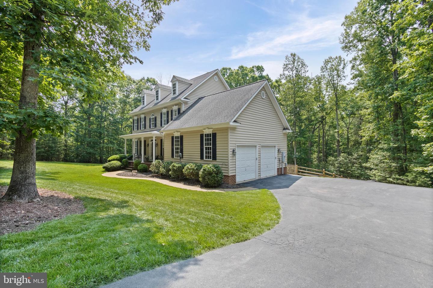 8602 GENERAL SYKES CIR, FREDERICKSBURG, Virginia 22407, 4 Bedrooms Bedrooms, ,3 BathroomsBathrooms,Residential,For sale,8602 GENERAL SYKES CIR,VASP2033822 MLS # VASP2033822
