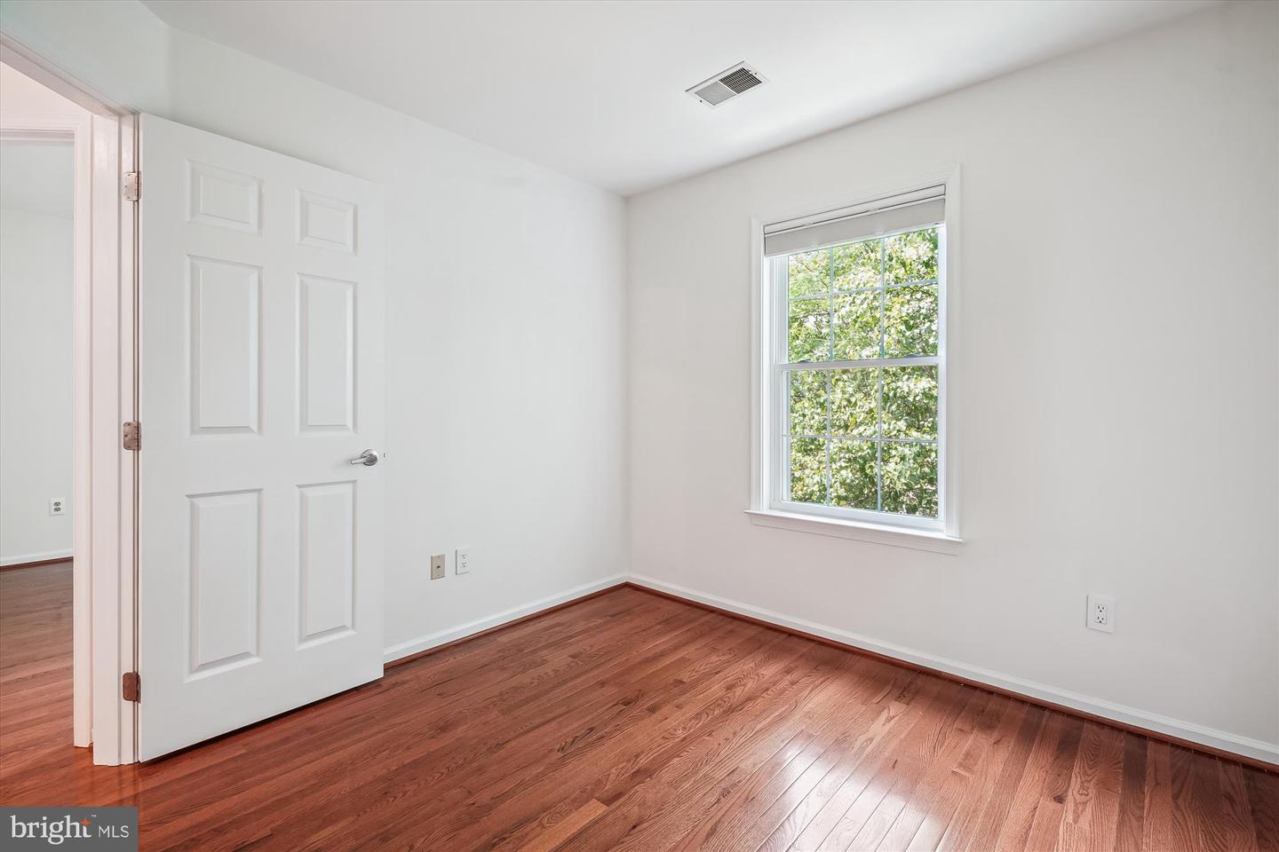 13148 ASHNUT LN, HERNDON, Virginia 20171, 3 Bedrooms Bedrooms, ,2 BathroomsBathrooms,Residential,For sale,13148 ASHNUT LN,VAFX2246424 MLS # VAFX2246424