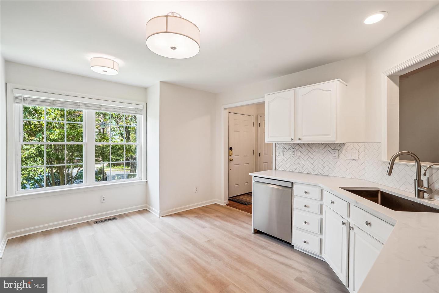 13148 ASHNUT LN, HERNDON, Virginia 20171, 3 Bedrooms Bedrooms, ,2 BathroomsBathrooms,Residential,For sale,13148 ASHNUT LN,VAFX2246424 MLS # VAFX2246424